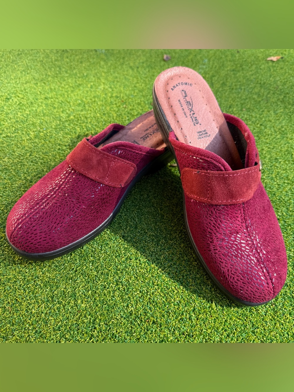 Flexus Suede Slip-On Clog Mule Burgundy Comfort Cushioned Wedge EU 40 US 9